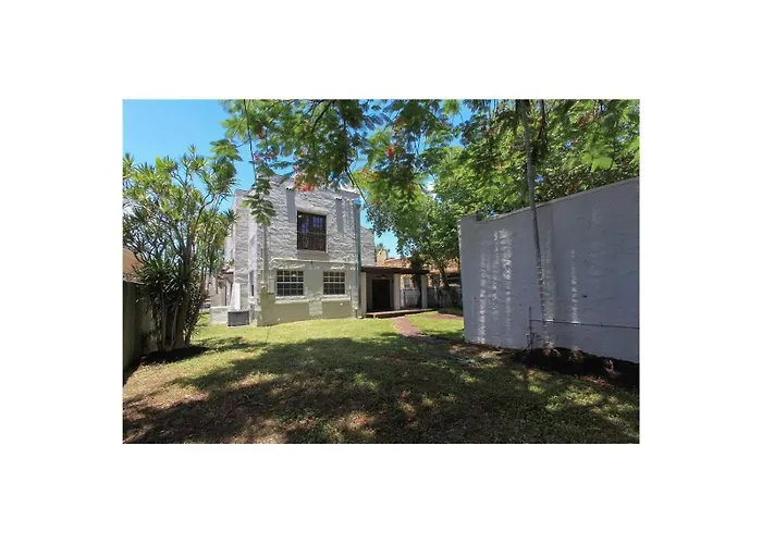Private Loft In The Heart Of Little Havana